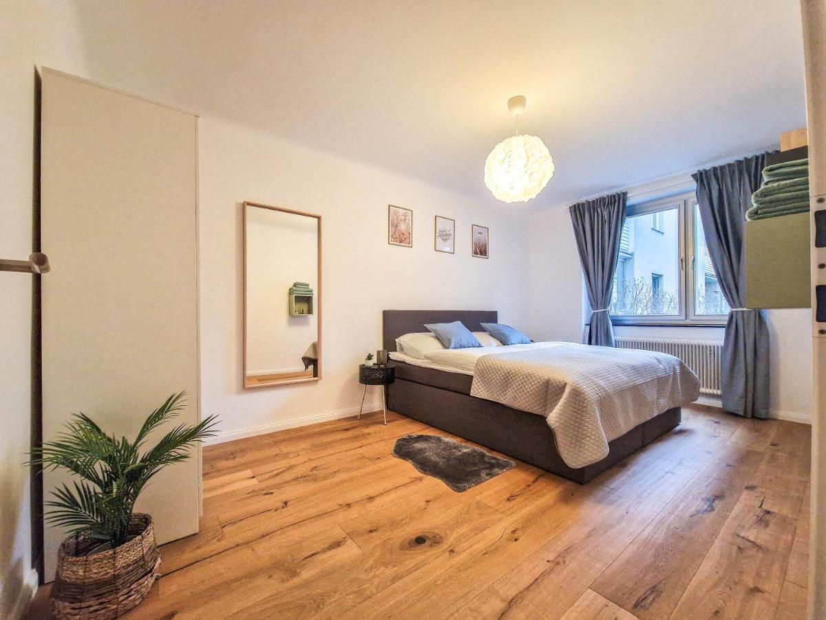 וינה Feelhome - Design Apartment - Kitchen - Kingbed - Smart Tv מראה חיצוני תמונה